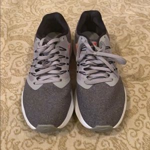 Women’s Nike Run Swift